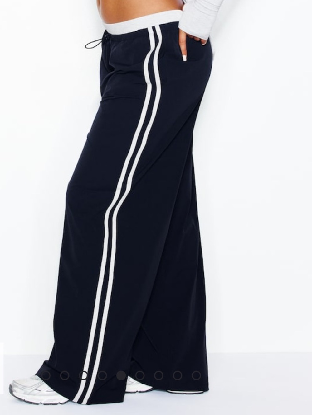 NWT! Garage On The Go Track Pants in Navy - Picture 4 of 9